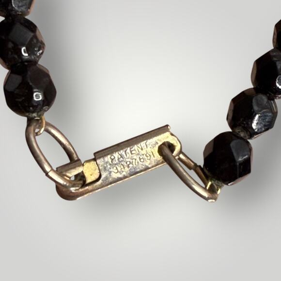 Hobe Faceted Black Glass Beaded Necklace 1970-s 22 inch - Picture 4 of 6